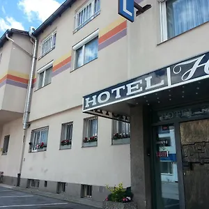 Helga *** Innsbruck